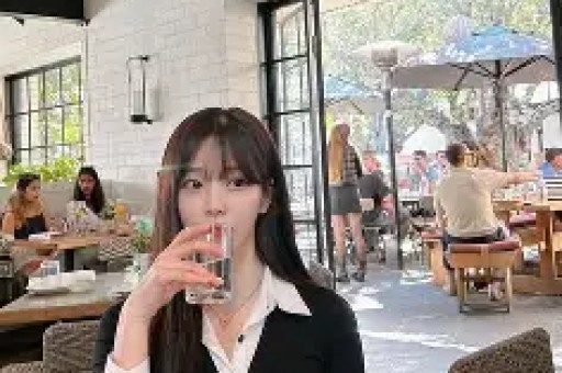 曝网红coco与神豪比奇相恋小杨哥透露细节小杨嫂在线吃瓜