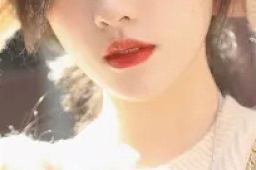 球在轨道上滚动游戏